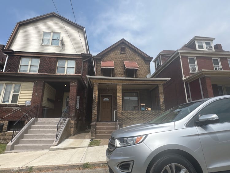 413 Franklin Street East Pittsburgh, PA 15112, Allegheny County