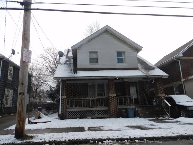 305 E 28th Street Erie, PA 16504, Erie County