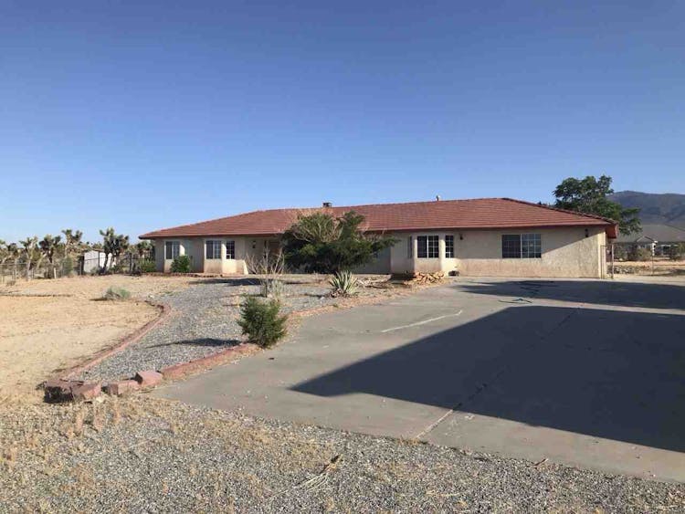 329 Lindero Road Pinon Hills, CA 92372, San Bernardino County