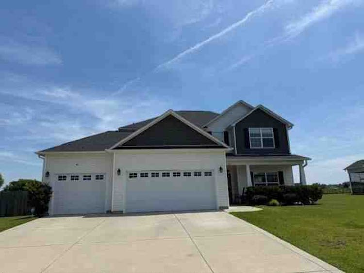 5432 Mountain Run Dr Hope Mills, NC 28348, Cumberland County