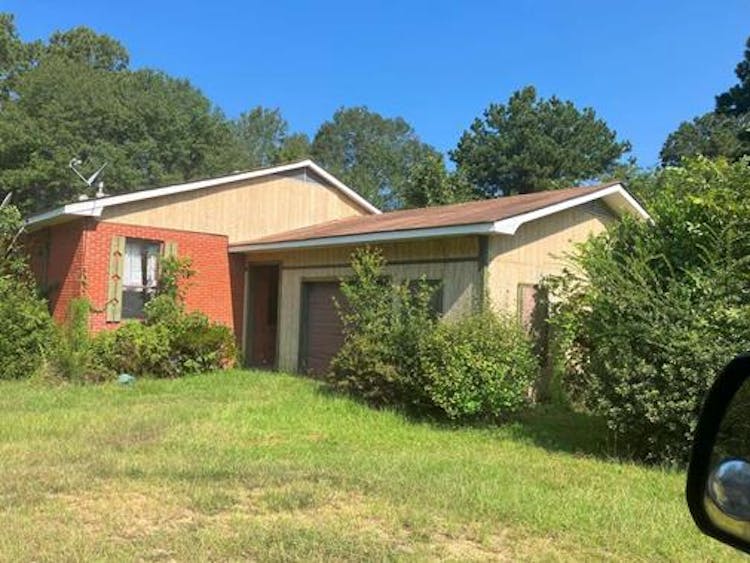 1025 Larry Rd McComb, MS 39648, County Unknown County