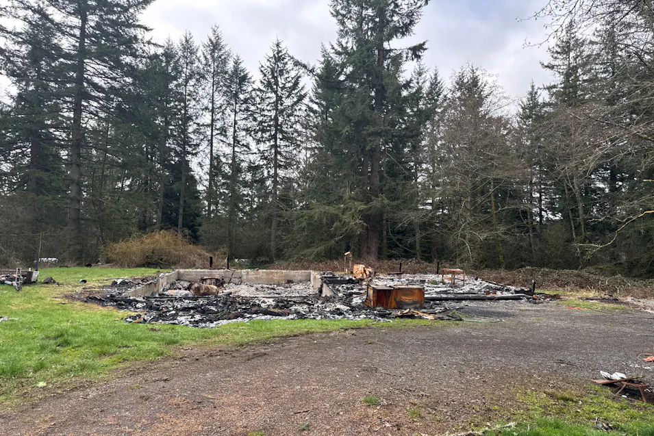 30610 Brownlee Rd Rainier, OR 97048, Columbia County