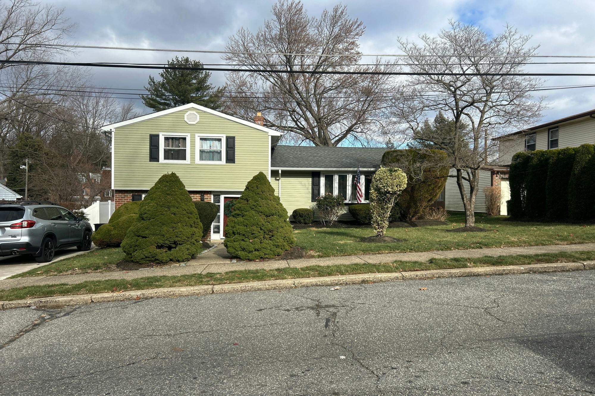 Charette Rd, Philadelphia, PA 19115