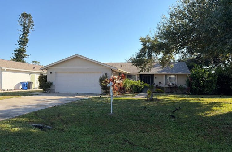 16264 Shadow Pine Rd. North Fort Myers, FL 33917, Lee County