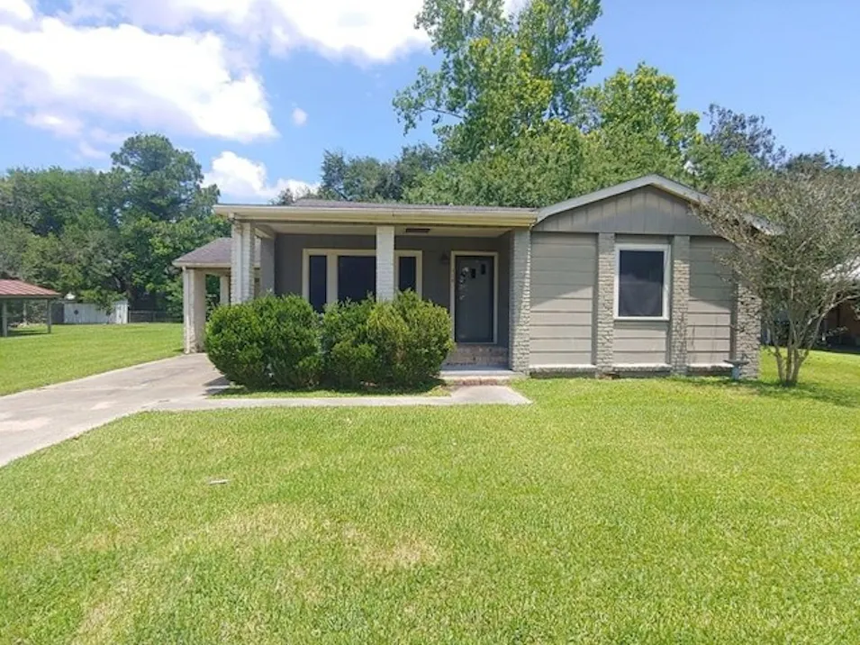 114 Decuir St New Iberia, LA 70560, Iberia Parish County