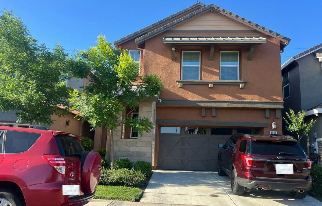 Albarino Way, Sacramento, CA 95829