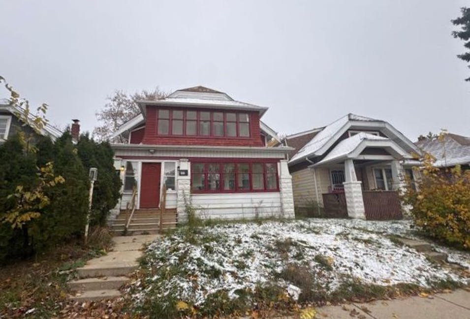 3824-3826 N 13th St Milwaukee, WI 53206, Milwaukee County