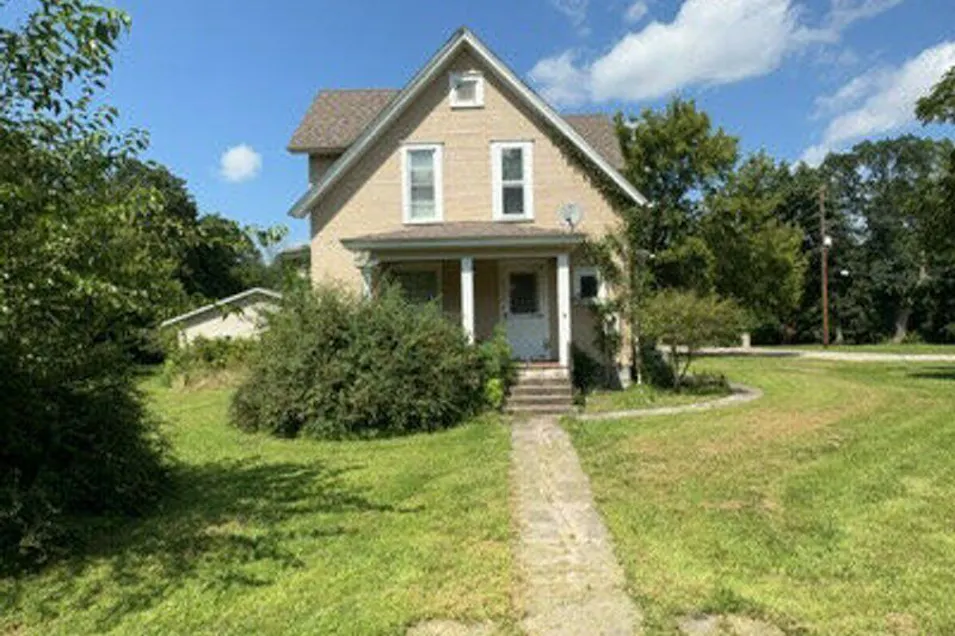 1201 James St Webster City, IA 50595, Hamilton County