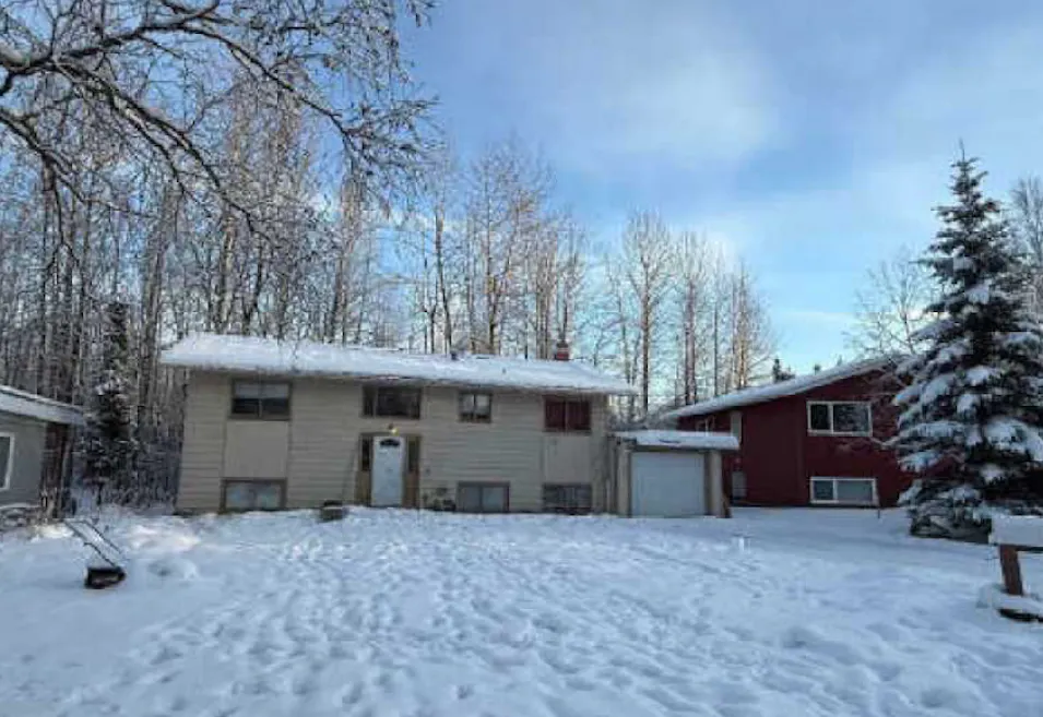 3445 Rosella St Anchorage, AK 99504, Anchorage Municipality County