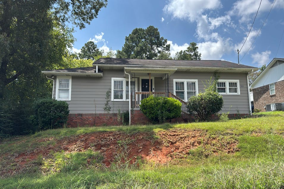 101 Walker Ave Bessemer, AL 35023, Jefferson County