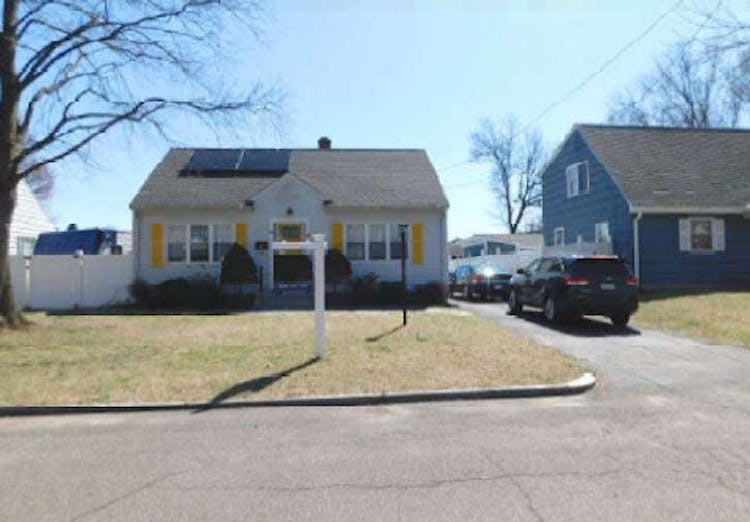 45 Wrona St Springfield, MA 01151, Hampden County