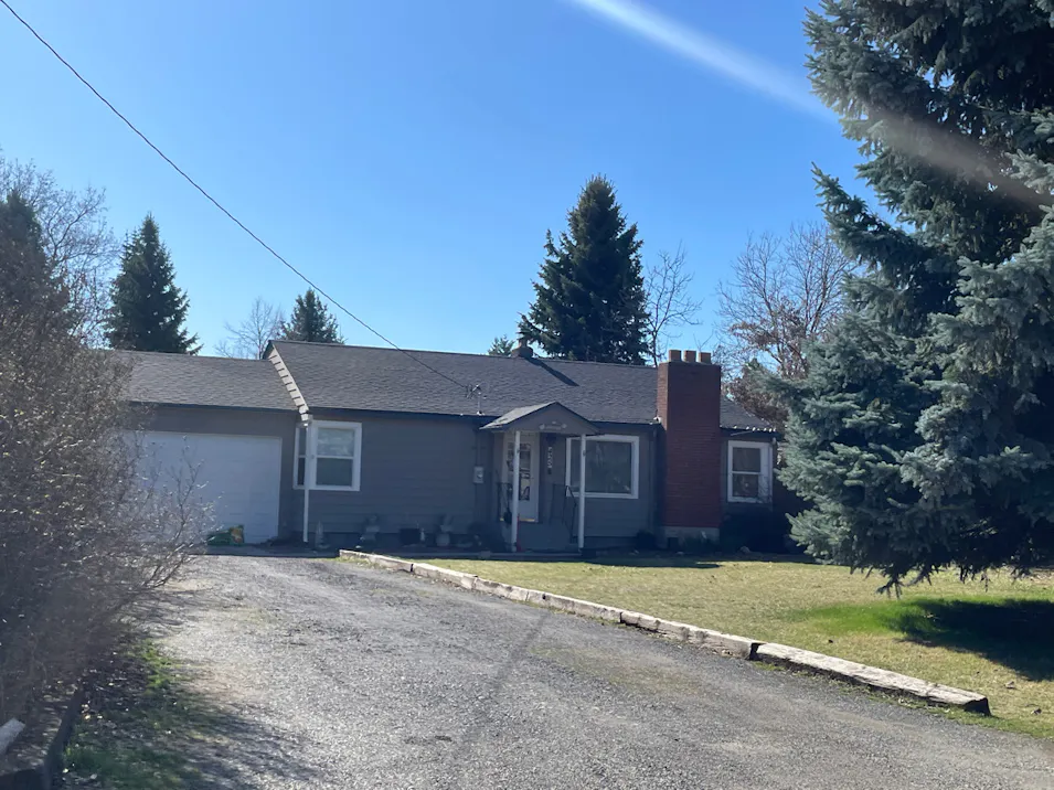 425 W Ivanhoe Rd Spokane, WA 99218, Spokane County