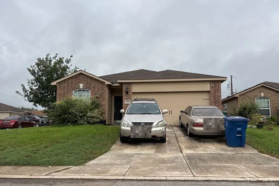 4619 Airstream San Antonio, TX 78222, Bexar County