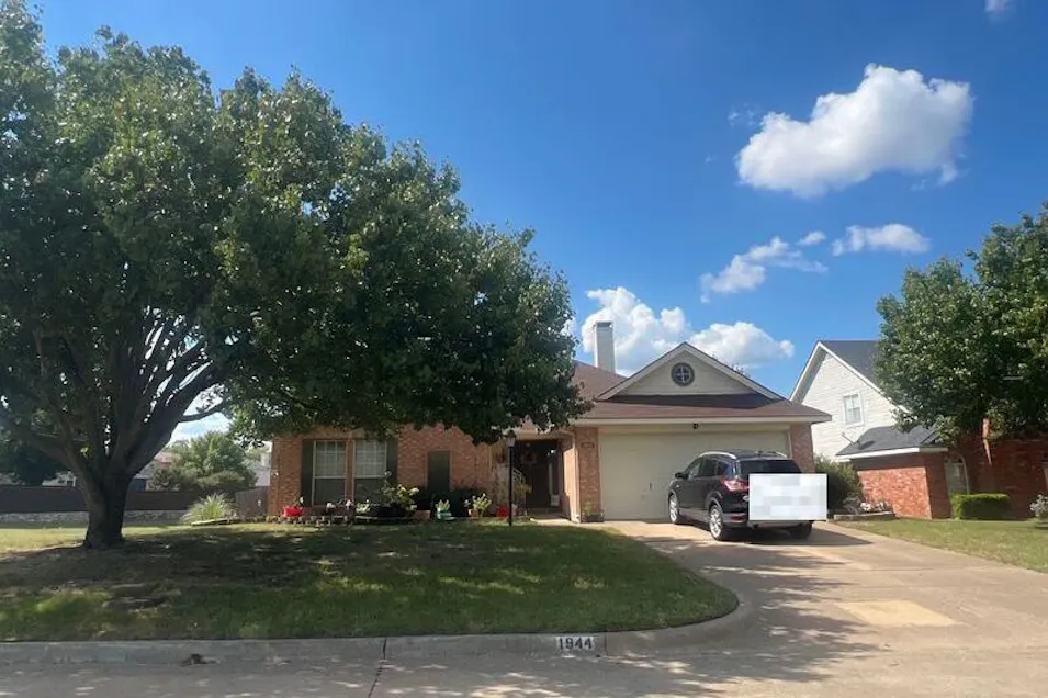 1944 Timberline Lane Sherman, TX 75092, Grayson County