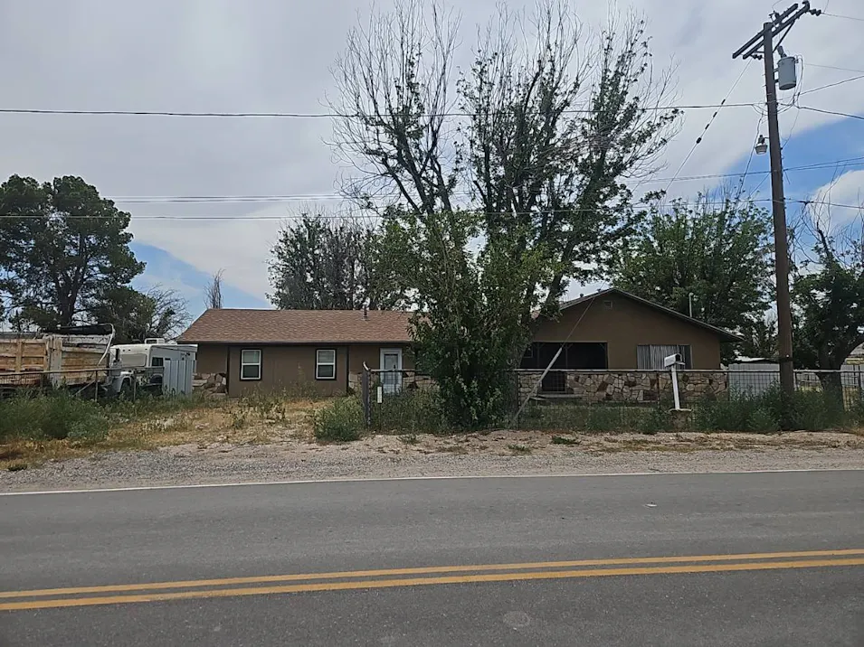 4003 Jones Street Carlsbad, NM 88220, Eddy County