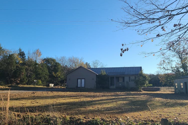 710 Law 271 Smithville, AR 72466, Lawrence County