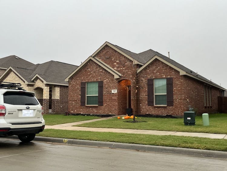 1120 Milfoil Dr Justin, TX 76247, Denton County