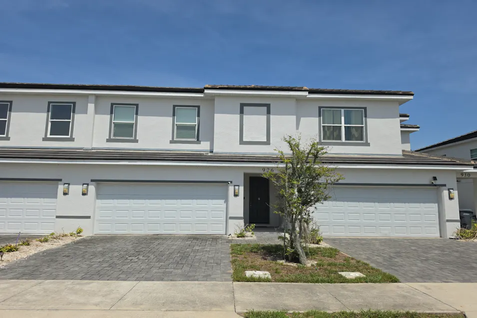 926 Centaury Dr Poinciana, FL 34759, Polk County