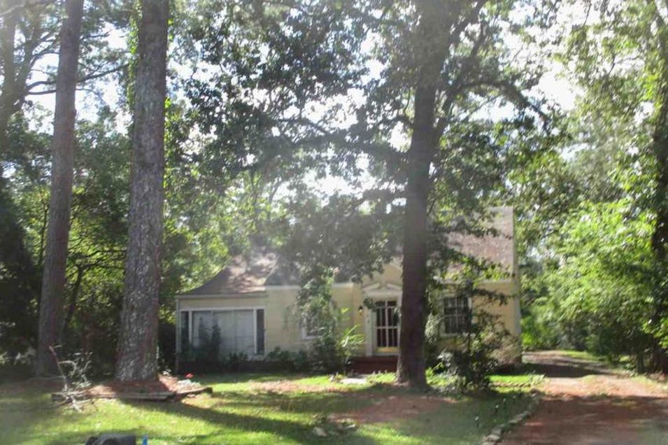 135 Cooper Rd Jackson, MS 39212, Hinds County