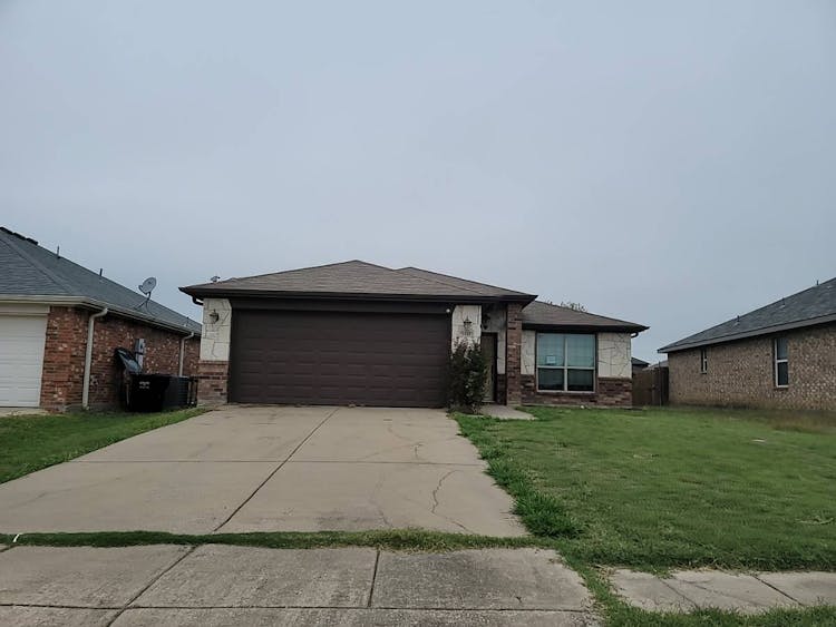 1426 Jacksons Run Greenville, TX 75402, Hunt County