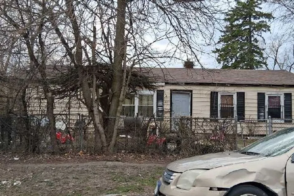 205 West 157th St Harvey, IL 60426, Cook County