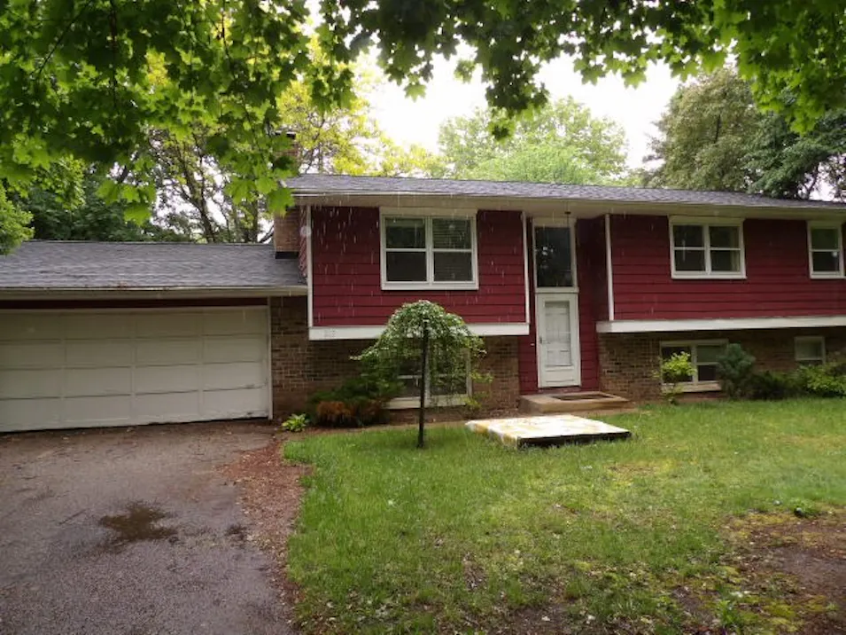 243 Devon Road Battle Creek, MI 49015, Calhoun County