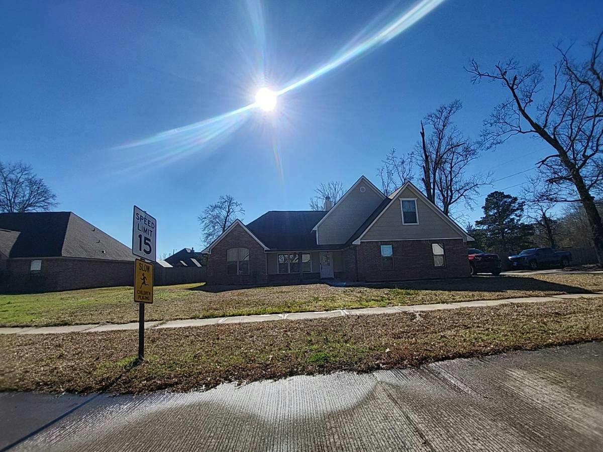 Bent Tree Loop, Haughton, LA 71037