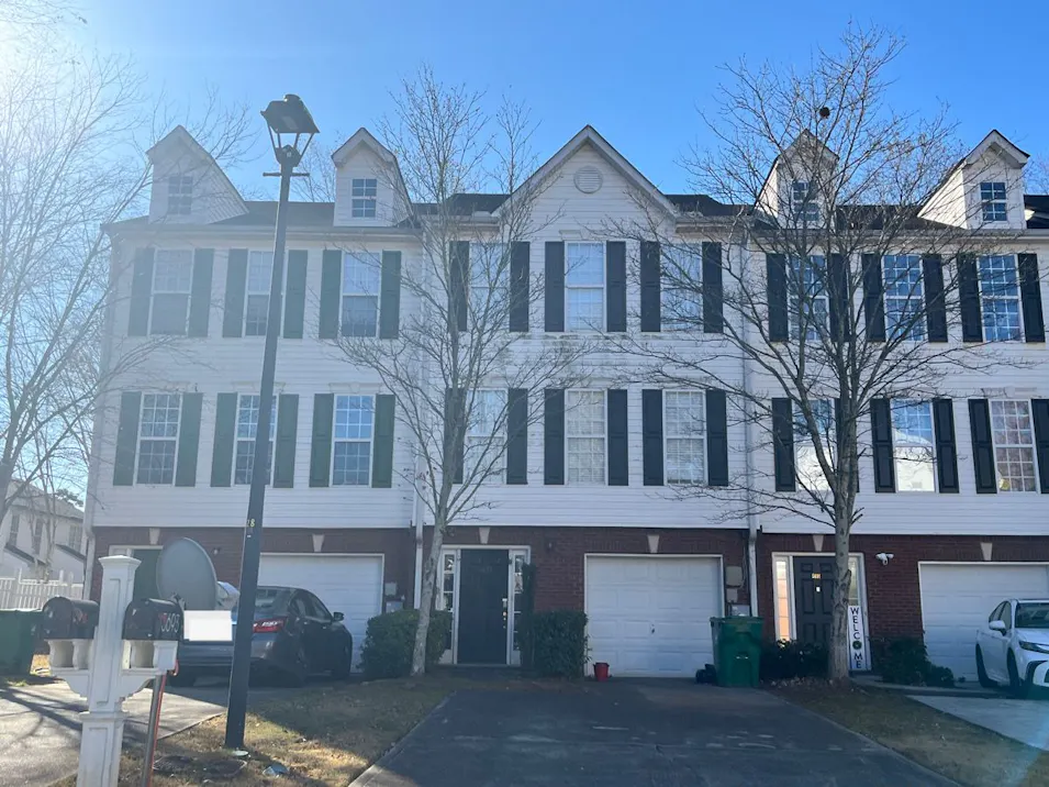 5693 Strathmoor Manor Cir Lithonia, GA 30058, Dekalb County
