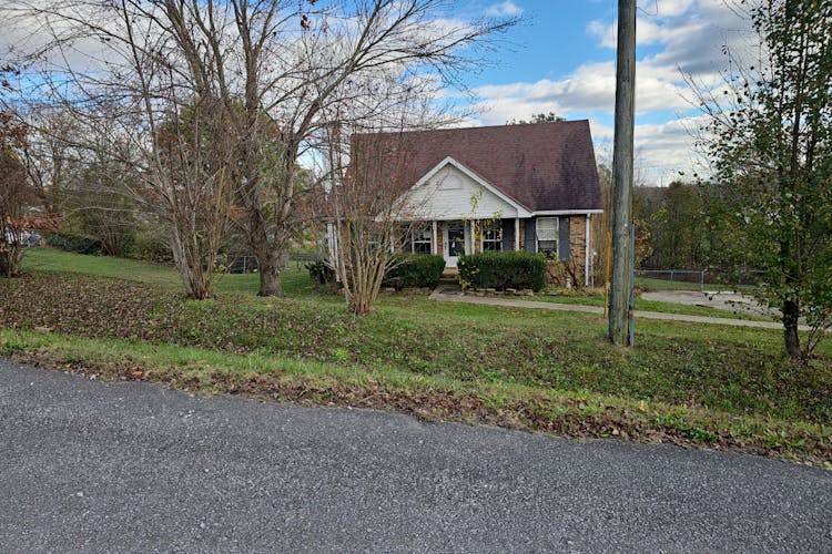 570 Barney Ln Clarksville, TN 37042, Montgomery County