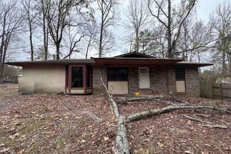 33 Ridgeway Dr Dover, AR 72837, Pope County