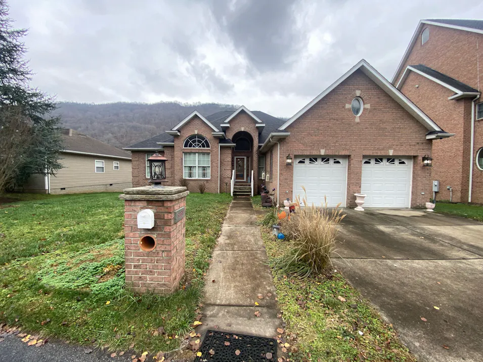 3038 Michael Ave Shrewsbury, WV 25015, Kanawha County