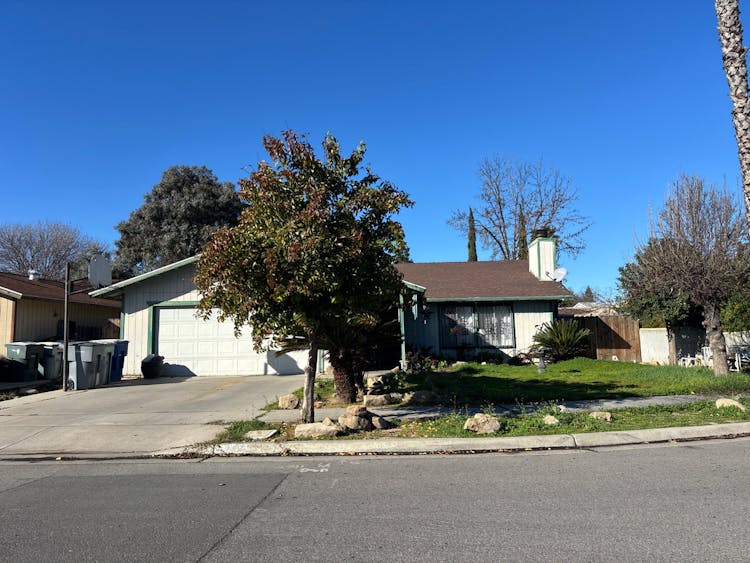4847 North Delbert Ave Fresno, CA 93722, Fresno County
