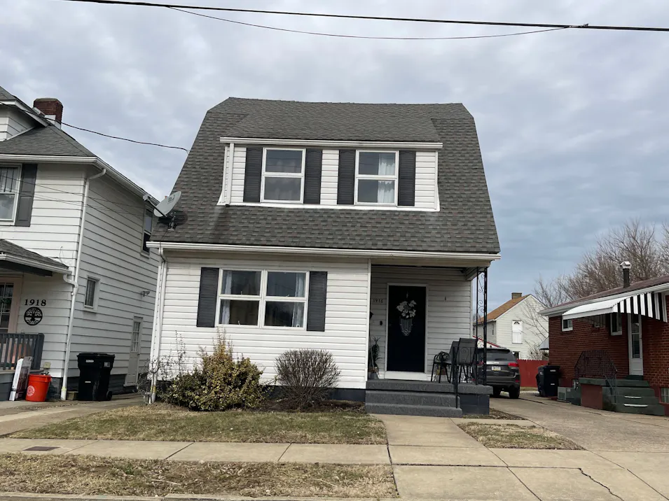 1916 Irwin St Aliquippa, PA 15001, Beaver County