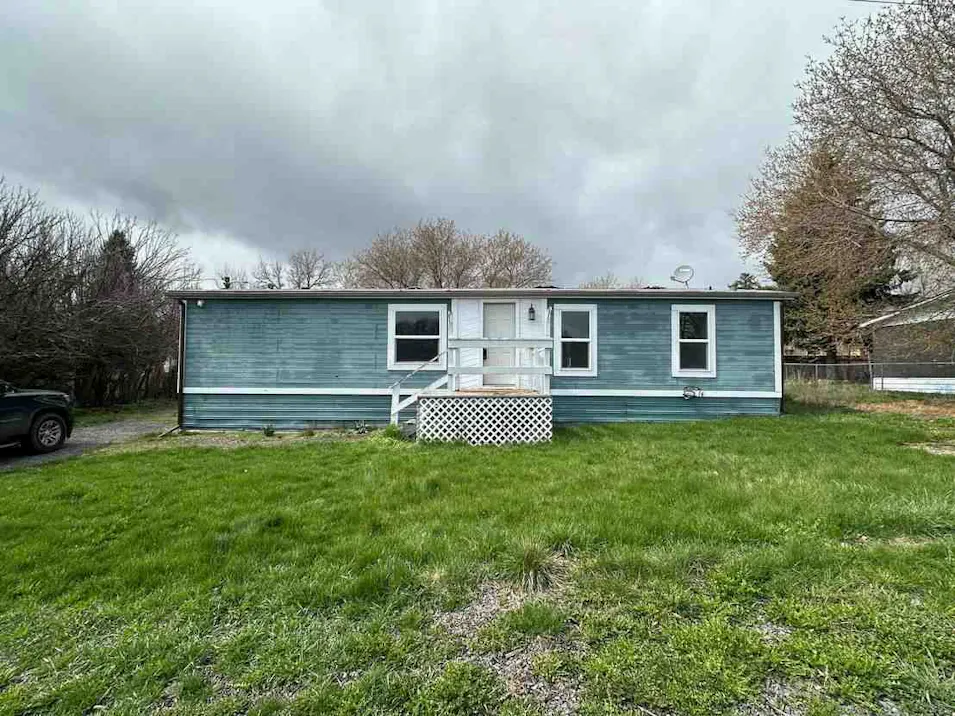 450 N 9th Ave Elgin, OR 97827, Union County
