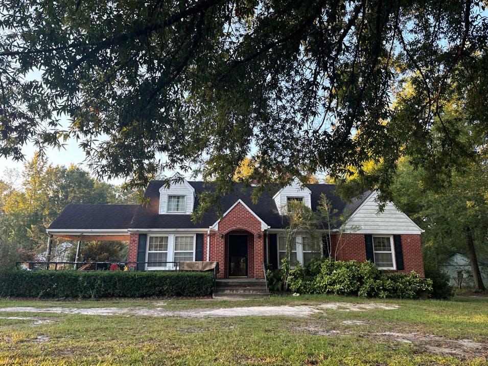 20810 Highway 50 W West Point, MS 39773-4735, Clay County