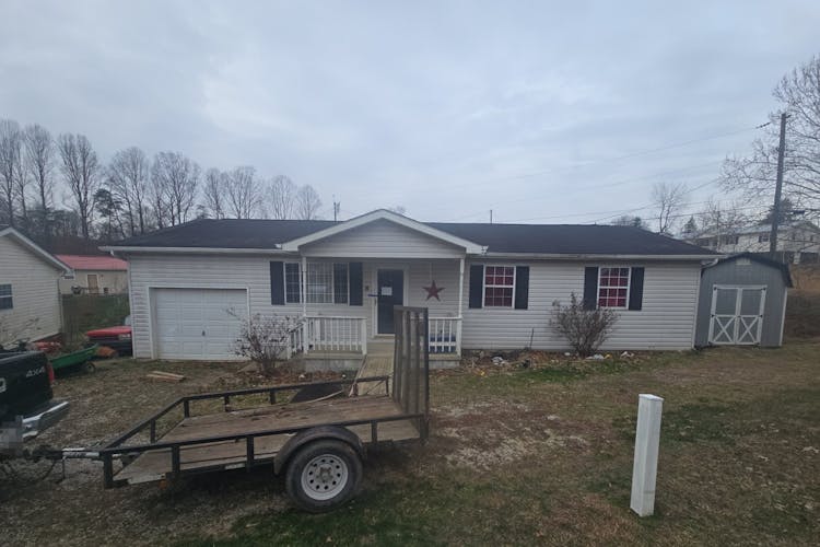 2 Joan Carol Ct Culloden, WV 25510, Cabell County