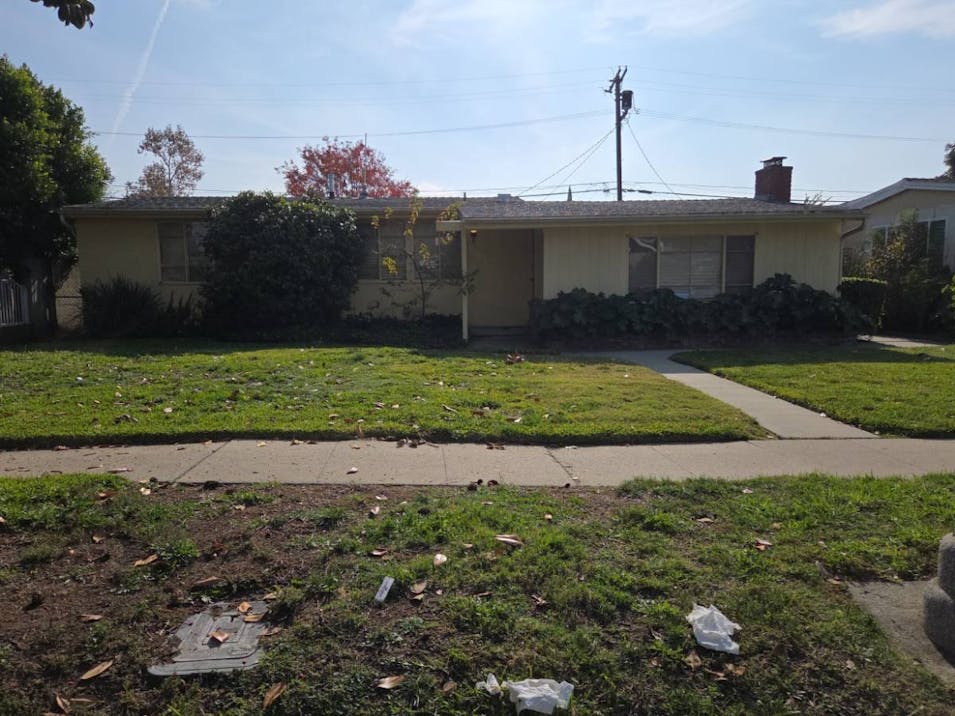 13900 Community Street Panorama City, CA 91402, Los Angeles County