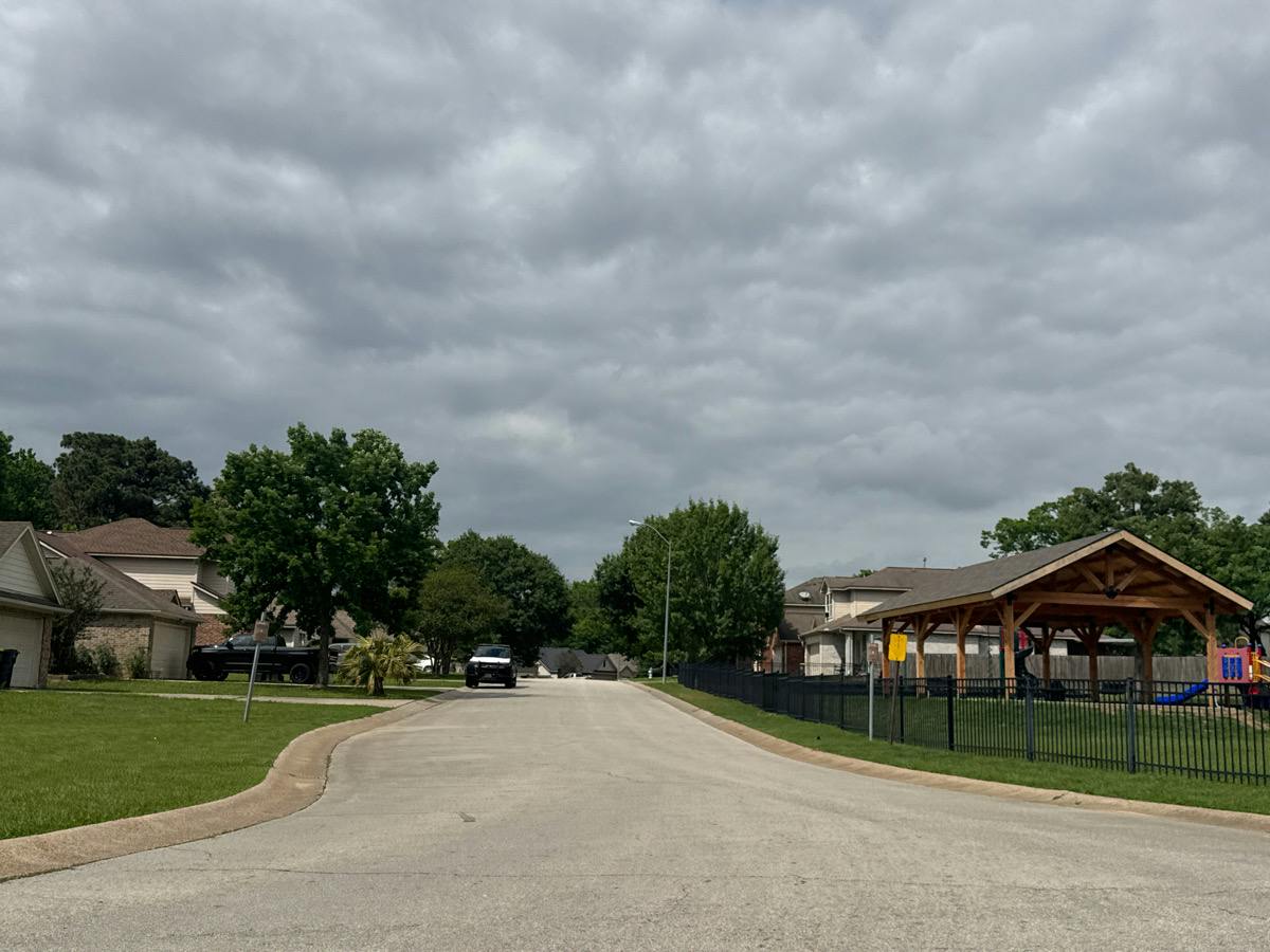 Oak Falls Dr, Willis, TX 77378