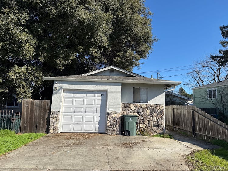 126 Gleason Ave Vallejo, CA 94590, Solano County