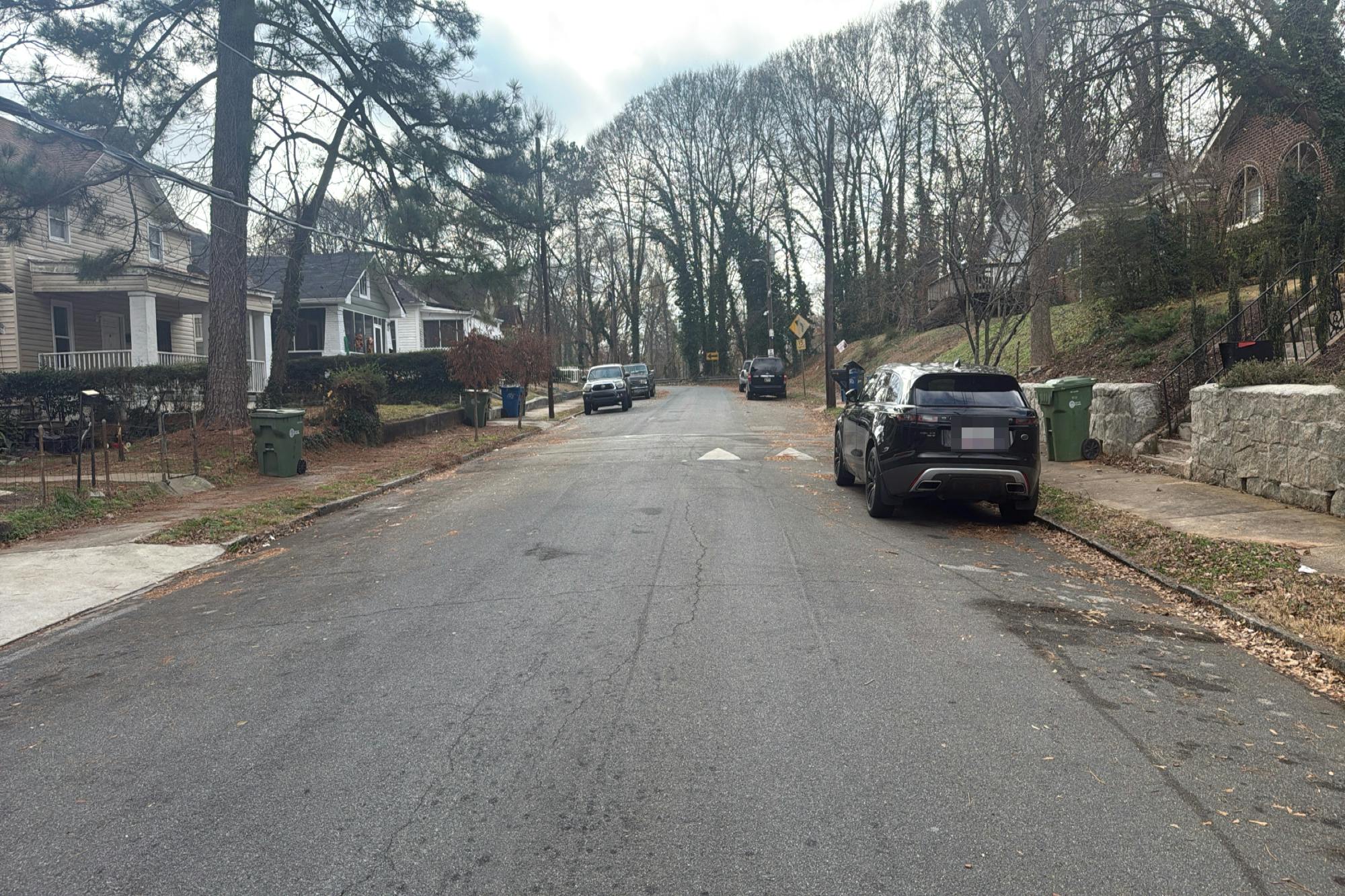 Holderness St, Atlanta, GA 30310