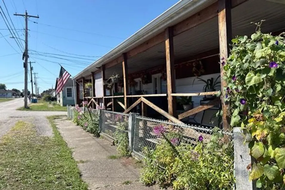 635 3rd Street Windsor Heights, WV 26075, Brooke County