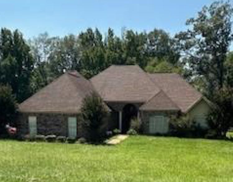 221 Pearlie Owens Dr Jackson, MS 39212, Hinds County