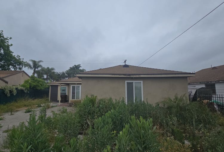 1608 N Grape Ave Compton, CA 90222, Los Angeles County