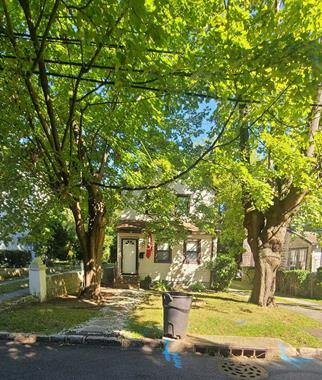 Van Nostrand Ave, Great Neck, NY 11024 #1