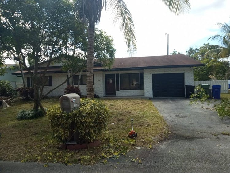 3392 N West 63rd St Fort Lauderdale, FL 33309, Broward County