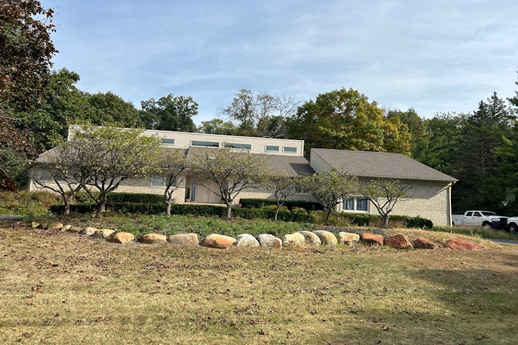 3989 S Shore Dr Commerce Township, MI 48382, Oakland County