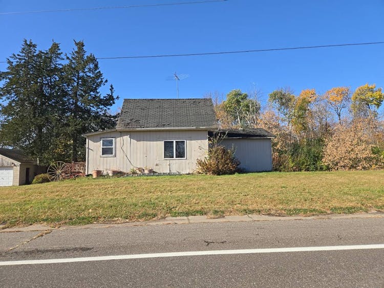 6595 County Road Annandale, MN 55302, Wright County