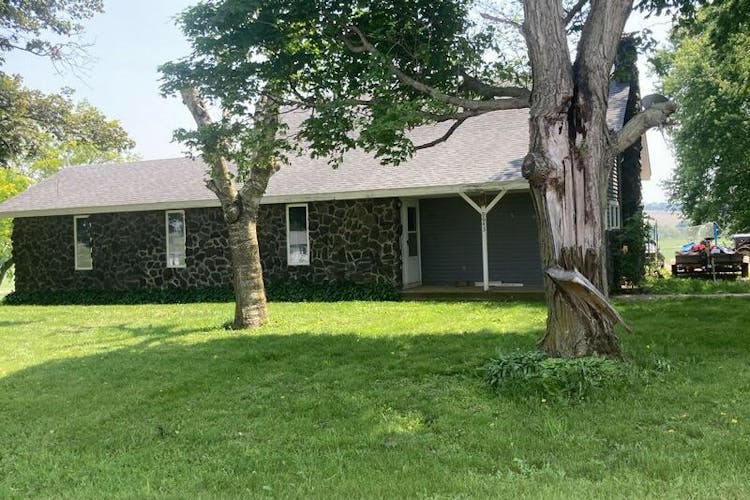 9643 E Parker Rd Stockton, IL 61085, Jo Daviess County