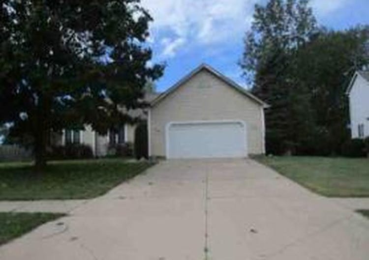 2465 Renfrew Way Lansing, MI 48911, Ingham County