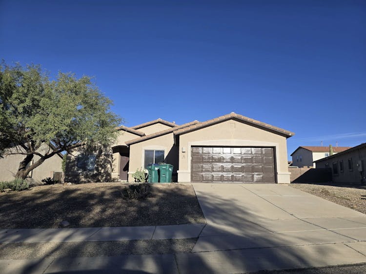 13751 E Via Valle De Lobo Vail, AZ 85641, Pima County